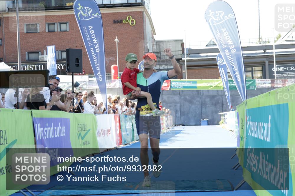 09.08.2026 - GEWOBA Citytriathlon Bremen Yannick Fuchs http://msf.ph/oto/9932882 09.08.2026 11:17:58 Ziel 315, 389 meine-sportfotos.de