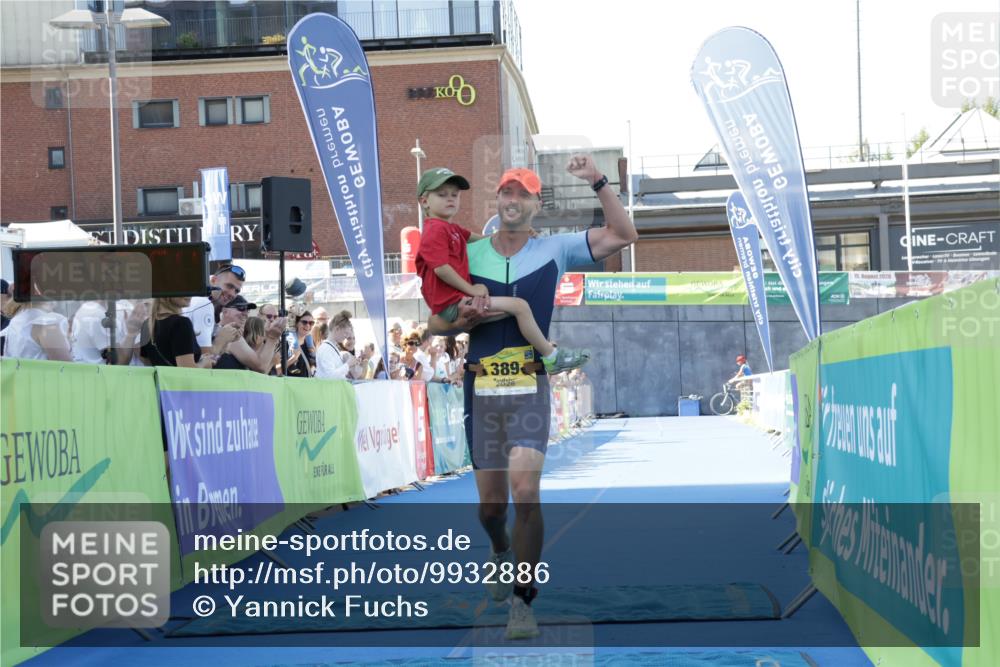 09.08.2026 - GEWOBA Citytriathlon Bremen Yannick Fuchs http://msf.ph/oto/9932886 09.08.2026 11:17:58 Ziel 315, 389 meine-sportfotos.de