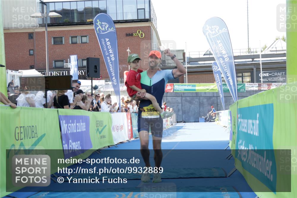 09.08.2026 - GEWOBA Citytriathlon Bremen Yannick Fuchs http://msf.ph/oto/9932889 09.08.2026 11:17:58 Ziel 315, 389 meine-sportfotos.de
