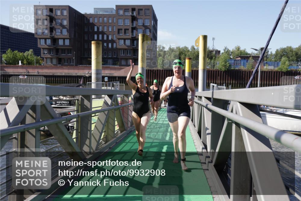 09.08.2026 - GEWOBA Citytriathlon Bremen Yannick Fuchs http://msf.ph/oto/9932908 09.08.2026 10:27:17 Schwimmen 11, 75, 77, 101, 149, 185, 199, 227, 524 meine-sportfotos.de