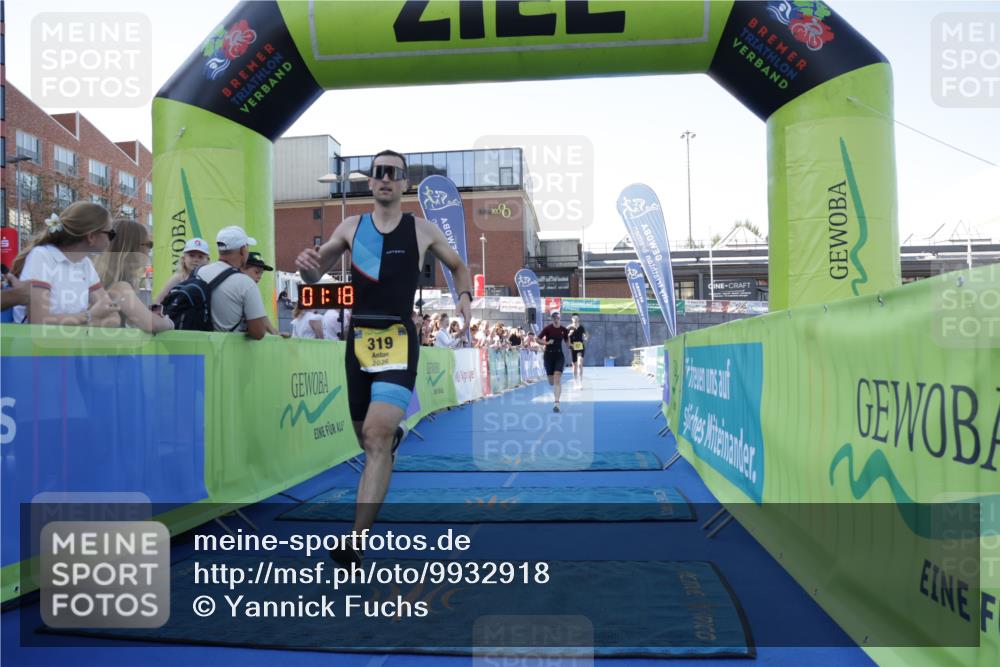 09.08.2026 - GEWOBA Citytriathlon Bremen Yannick Fuchs http://msf.ph/oto/9932918 09.08.2026 11:18:09 Ziel 318, 319, 463 meine-sportfotos.de