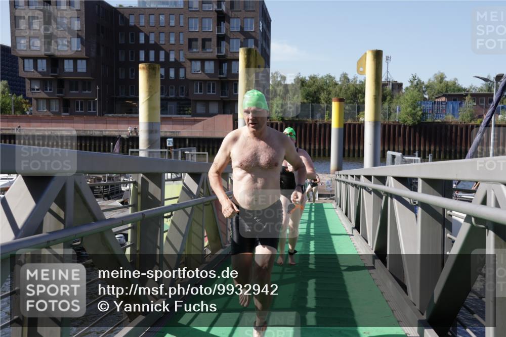 09.08.2026 - GEWOBA Citytriathlon Bremen Yannick Fuchs http://msf.ph/oto/9932942 09.08.2026 10:27:32 Schwimmen 45, 75, 183, 197, 227, 247, 524 meine-sportfotos.de