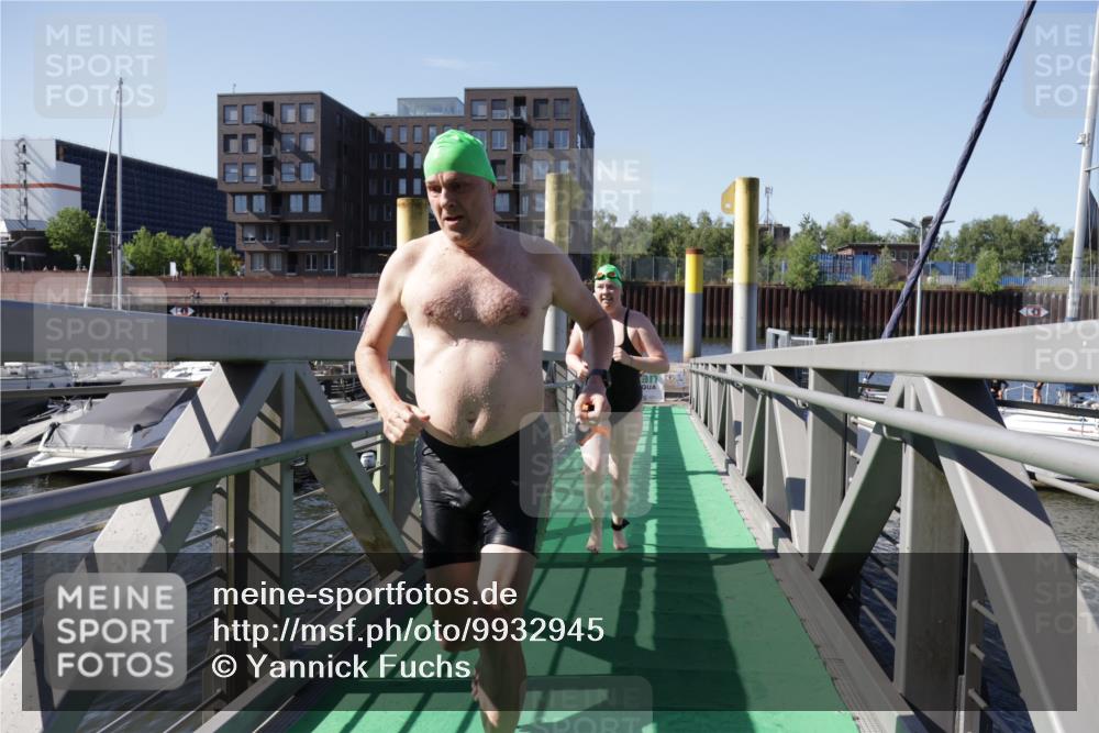 09.08.2026 - GEWOBA Citytriathlon Bremen Yannick Fuchs http://msf.ph/oto/9932945 09.08.2026 10:27:33 Schwimmen 45, 75, 183, 197, 227, 247, 524 meine-sportfotos.de