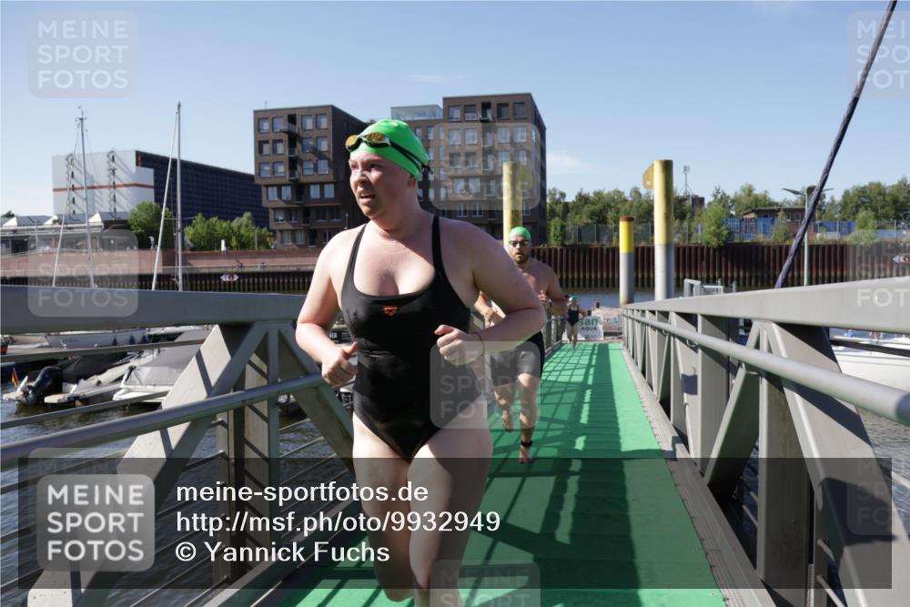 09.08.2026 - GEWOBA Citytriathlon Bremen Yannick Fuchs http://msf.ph/oto/9932949 09.08.2026 10:27:34 Schwimmen 45, 75, 81, 183, 197, 227, 247, 524 meine-sportfotos.de