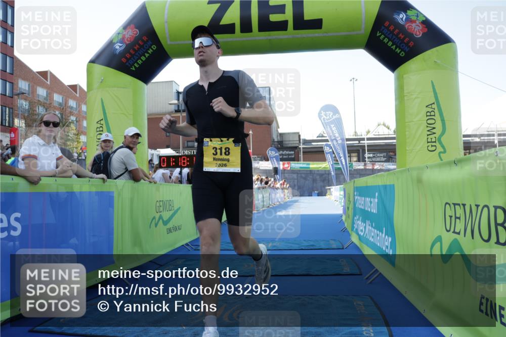 09.08.2026 - GEWOBA Citytriathlon Bremen Yannick Fuchs http://msf.ph/oto/9932952 09.08.2026 11:18:14 Ziel 318, 463 meine-sportfotos.de
