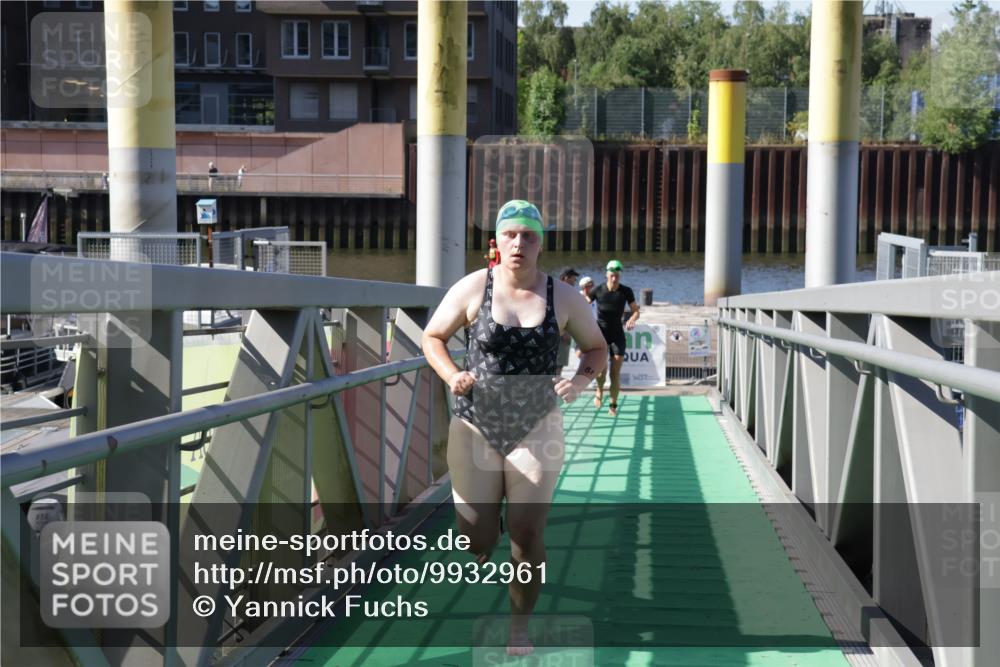 09.08.2026 - GEWOBA Citytriathlon Bremen Yannick Fuchs http://msf.ph/oto/9932961 09.08.2026 10:27:38 Schwimmen 45, 81, 183, 197, 227, 247 meine-sportfotos.de