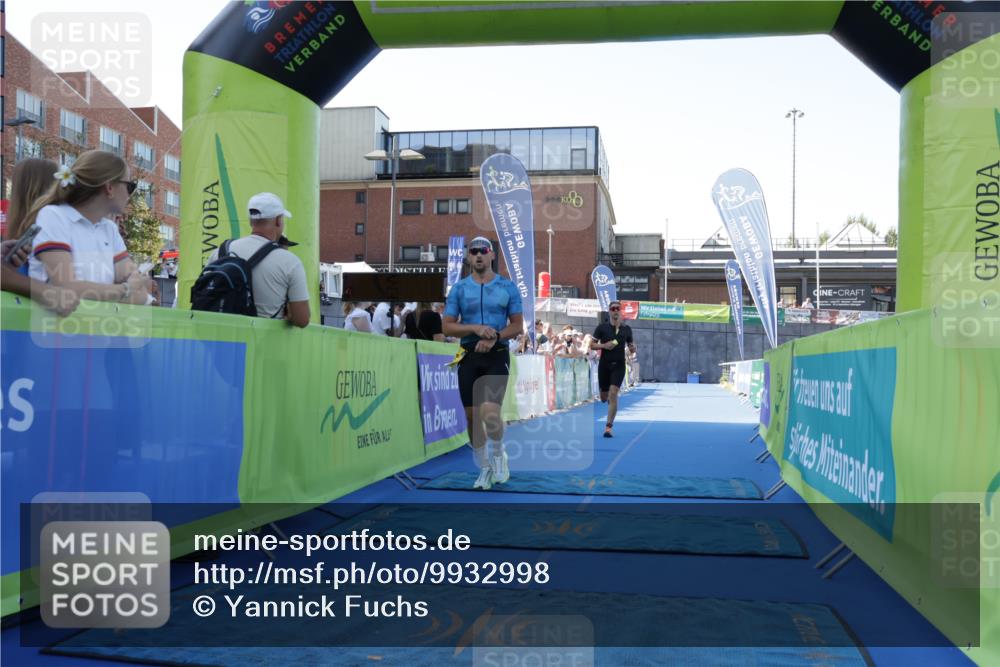 09.08.2026 - GEWOBA Citytriathlon Bremen Yannick Fuchs http://msf.ph/oto/9932998 09.08.2026 11:19:30 Ziel 402, 519 meine-sportfotos.de