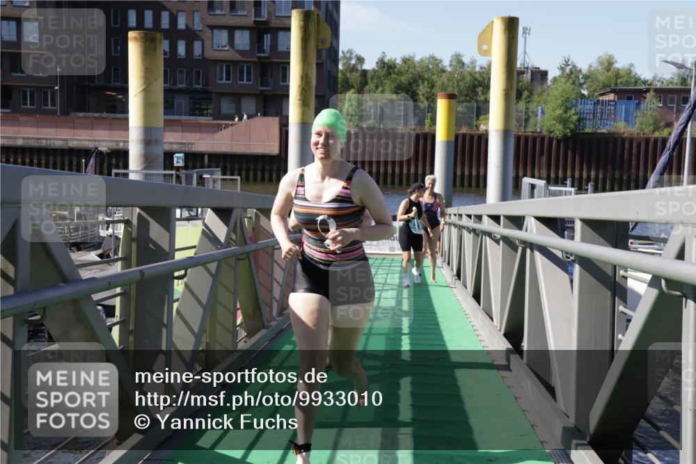 09.08.2026 - GEWOBA Citytriathlon Bremen Yannick Fuchs http://msf.ph/oto/9933010 09.08.2026 10:28:02 Schwimmen 69, 73, 159, 203, 237 meine-sportfotos.de