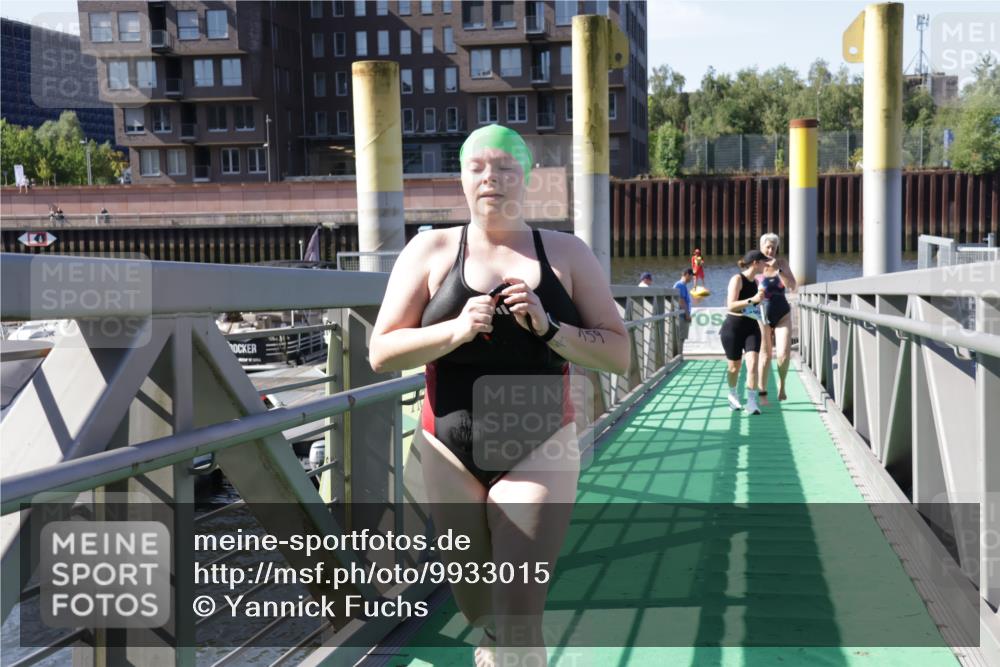 09.08.2026 - GEWOBA Citytriathlon Bremen Yannick Fuchs http://msf.ph/oto/9933015 09.08.2026 10:28:03 Schwimmen 69, 159, 203, 237 meine-sportfotos.de