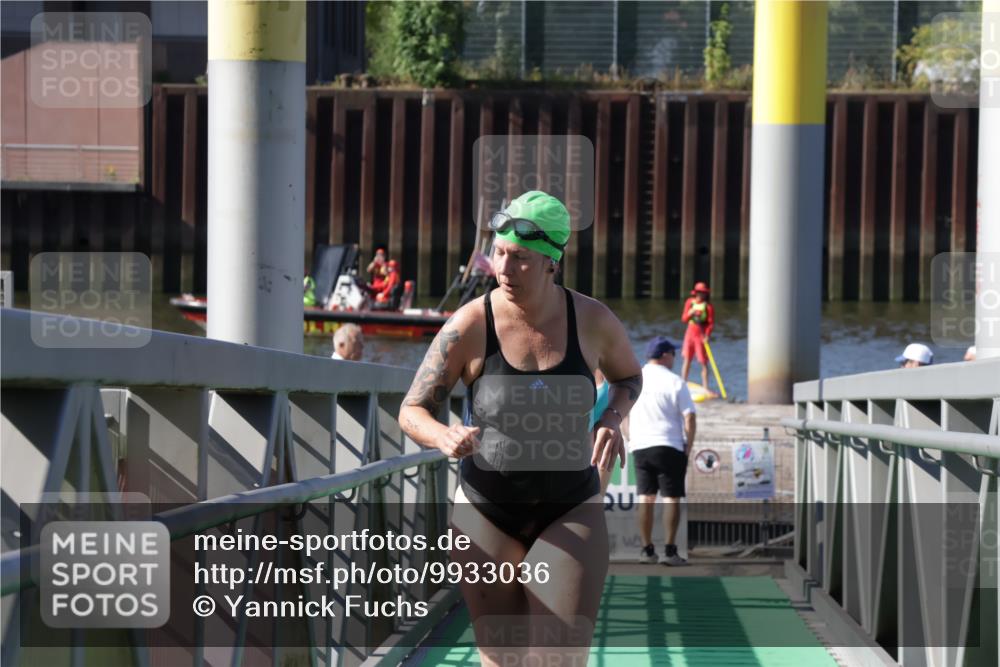 09.08.2026 - GEWOBA Citytriathlon Bremen Yannick Fuchs http://msf.ph/oto/9933036 09.08.2026 10:28:37 Schwimmen 165, 245 meine-sportfotos.de