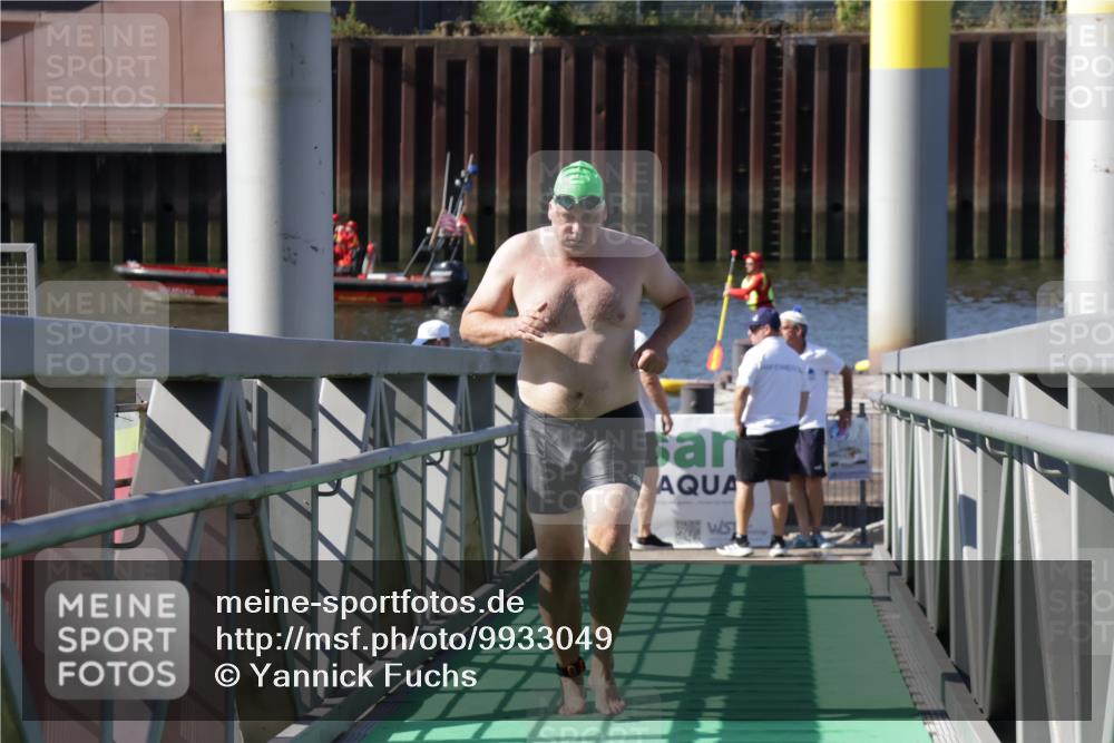 09.08.2026 - GEWOBA Citytriathlon Bremen Yannick Fuchs http://msf.ph/oto/9933049 09.08.2026 10:28:49 Schwimmen 115, 165, 245 meine-sportfotos.de