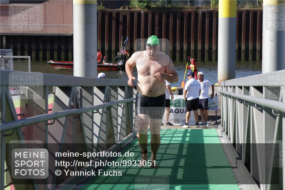 09.08.2026 - GEWOBA Citytriathlon Bremen Yannick Fuchs http://msf.ph/oto/9933051 09.08.2026 10:28:49 Schwimmen 115, 165, 245 meine-sportfotos.de