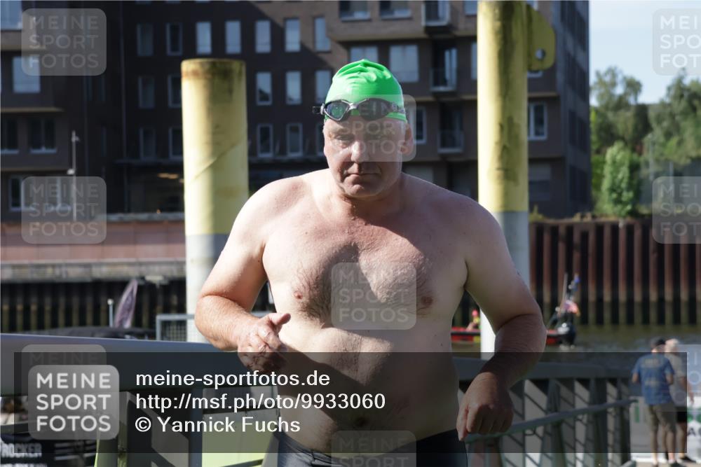 09.08.2026 - GEWOBA Citytriathlon Bremen Yannick Fuchs http://msf.ph/oto/9933060 09.08.2026 10:28:52 Schwimmen 115, 165, 245 meine-sportfotos.de
