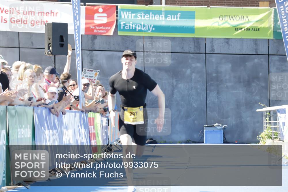 09.08.2026 - GEWOBA Citytriathlon Bremen Yannick Fuchs http://msf.ph/oto/9933075 09.08.2026 11:20:30 Ziel 297 meine-sportfotos.de