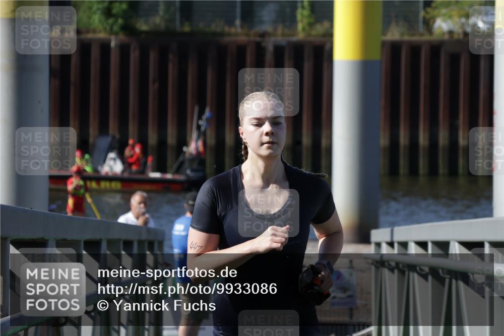 09.08.2026 - GEWOBA Citytriathlon Bremen Yannick Fuchs http://msf.ph/oto/9933086 09.08.2026 10:30:07 Schwimmen 91, 441 meine-sportfotos.de