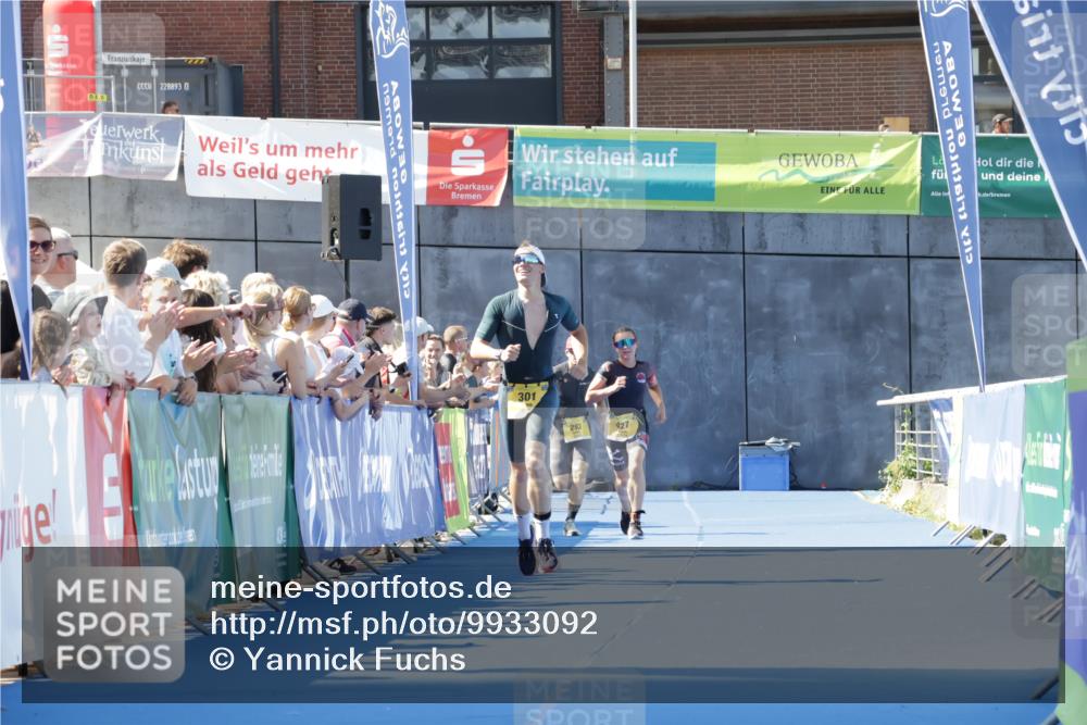 09.08.2026 - GEWOBA Citytriathlon Bremen Yannick Fuchs http://msf.ph/oto/9933092 09.08.2026 11:20:39 Ziel 293, 301, 427 meine-sportfotos.de
