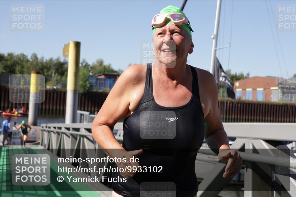 09.08.2026 - GEWOBA Citytriathlon Bremen Yannick Fuchs http://msf.ph/oto/9933102 09.08.2026 10:30:32 Schwimmen 79, 213 meine-sportfotos.de