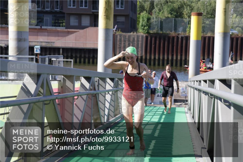 09.08.2026 - GEWOBA Citytriathlon Bremen Yannick Fuchs http://msf.ph/oto/9933121 09.08.2026 10:30:50 Schwimmen 147, 161, 213 meine-sportfotos.de