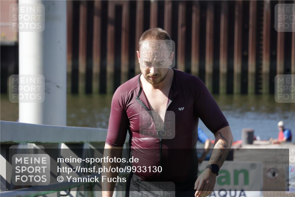 09.08.2026 - GEWOBA Citytriathlon Bremen Yannick Fuchs http://msf.ph/oto/9933130 09.08.2026 10:30:56 Schwimmen 147, 161 meine-sportfotos.de