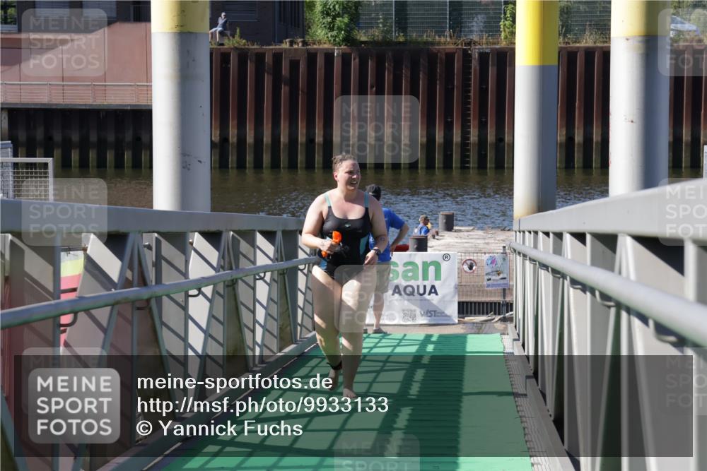 09.08.2026 - GEWOBA Citytriathlon Bremen Yannick Fuchs http://msf.ph/oto/9933133 09.08.2026 10:32:14 Schwimmen 450 meine-sportfotos.de