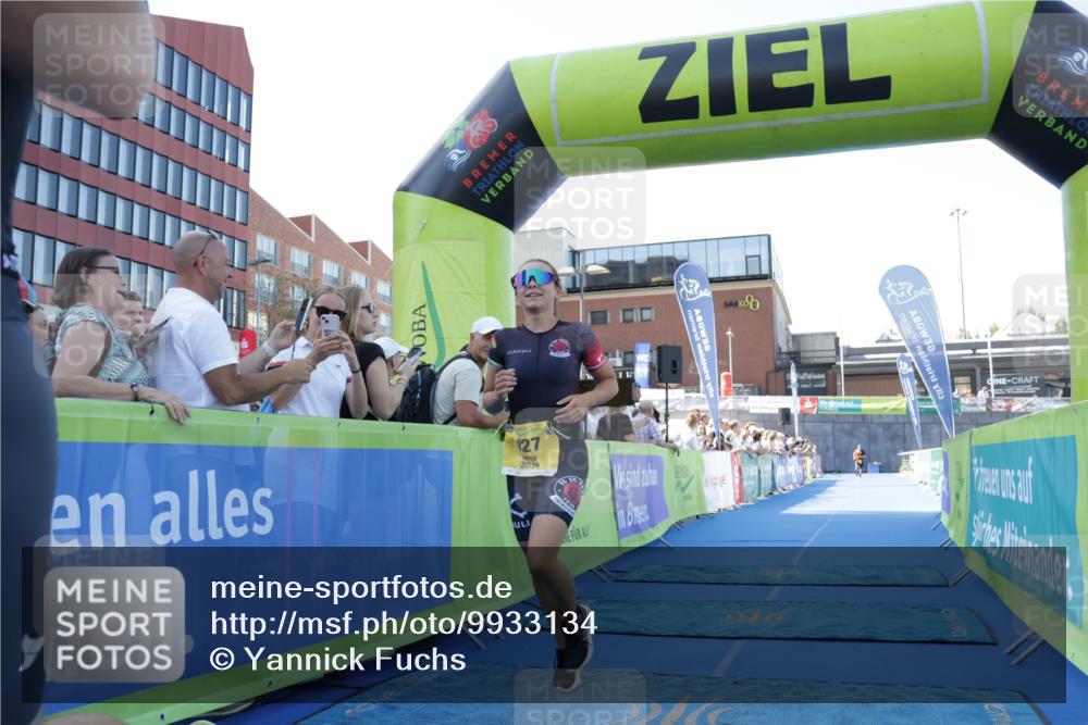 09.08.2026 - GEWOBA Citytriathlon Bremen Yannick Fuchs http://msf.ph/oto/9933134 09.08.2026 11:20:46 Ziel 293, 301, 427 meine-sportfotos.de