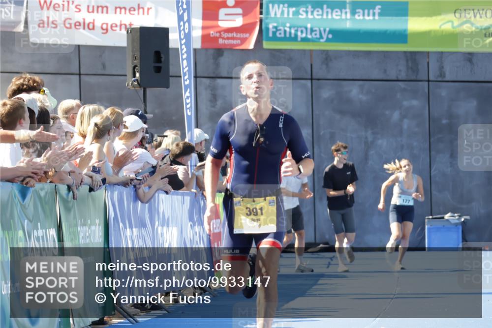 09.08.2026 - GEWOBA Citytriathlon Bremen Yannick Fuchs http://msf.ph/oto/9933147 09.08.2026 11:21:00 Ziel 391 meine-sportfotos.de
