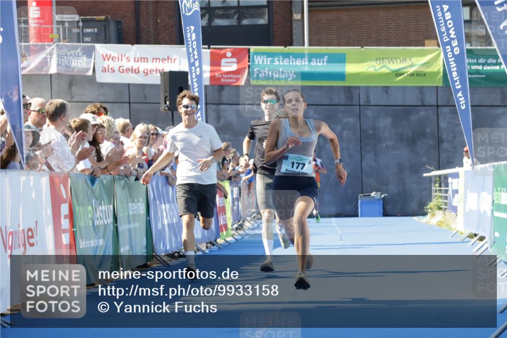 09.08.2026 - GEWOBA Citytriathlon Bremen Yannick Fuchs http://msf.ph/oto/9933158 09.08.2026 11:21:05 Ziel 177, 391 meine-sportfotos.de