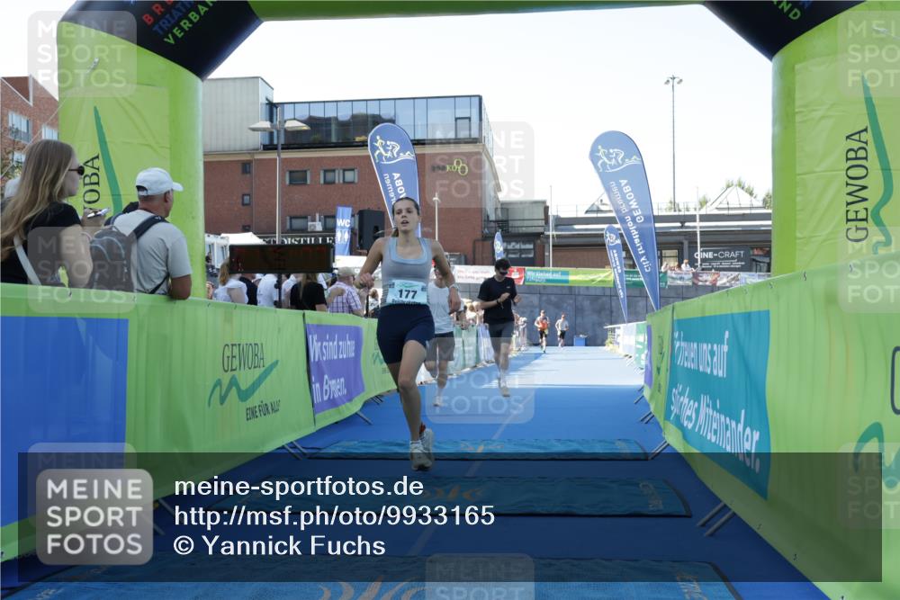 09.08.2026 - GEWOBA Citytriathlon Bremen Yannick Fuchs http://msf.ph/oto/9933165 09.08.2026 11:21:07 Ziel 177 meine-sportfotos.de