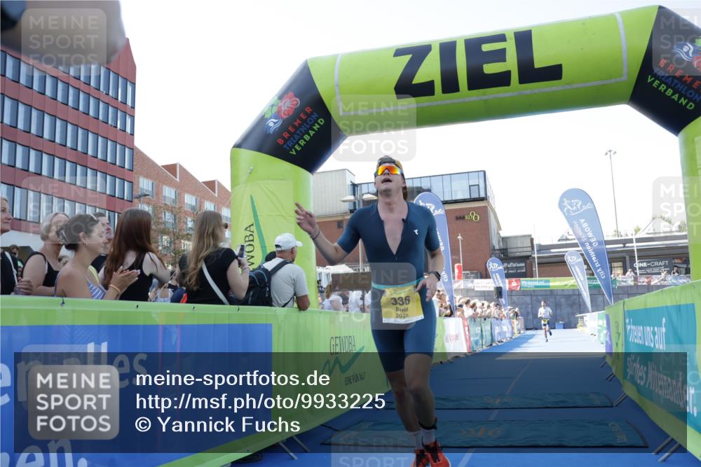 09.08.2026 - GEWOBA Citytriathlon Bremen Yannick Fuchs http://msf.ph/oto/9933225 09.08.2026 11:21:41 Ziel 336, 359, 382 meine-sportfotos.de