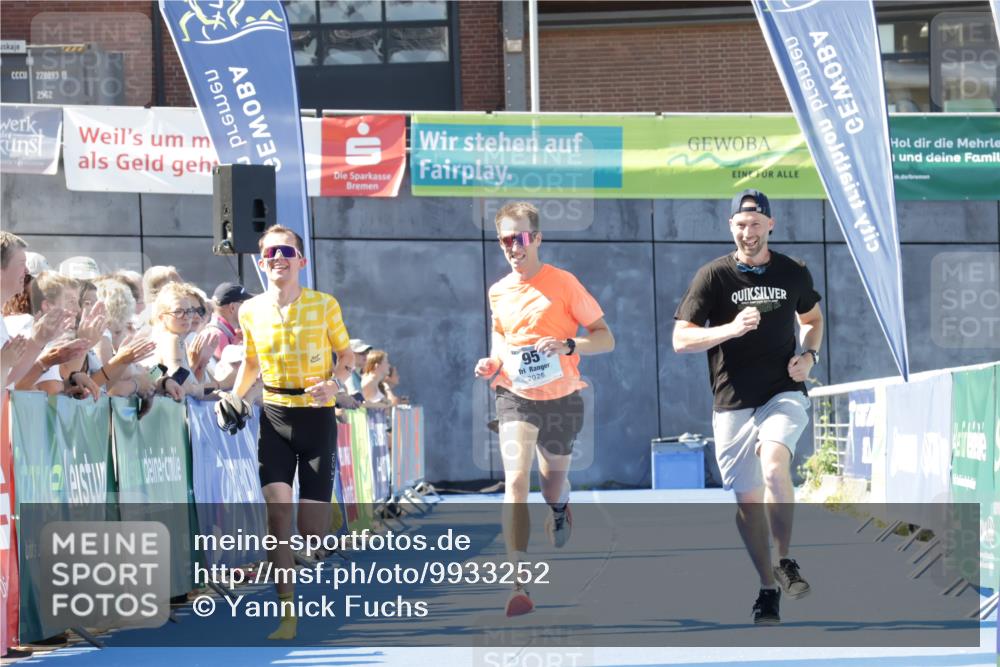 09.08.2026 - GEWOBA Citytriathlon Bremen Yannick Fuchs http://msf.ph/oto/9933252 09.08.2026 11:22:09 Ziel 95 meine-sportfotos.de