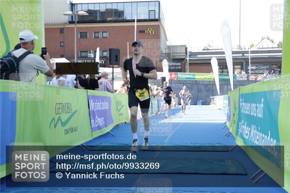 09.08.2026 - GEWOBA Citytriathlon Bremen Yannick Fuchs http://msf.ph/oto/9933269 09.08.2026 11:22:24 Ziel 304, 332, 465 meine-sportfotos.de