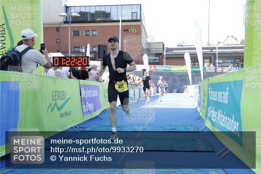 09.08.2026 - GEWOBA Citytriathlon Bremen Yannick Fuchs http://msf.ph/oto/9933270 09.08.2026 11:22:24 Ziel 304, 332, 465 meine-sportfotos.de