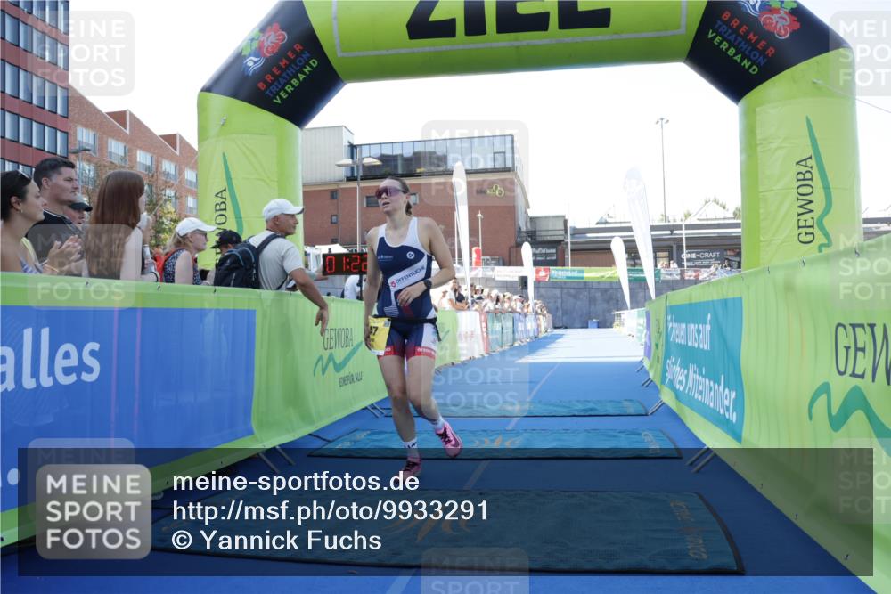 09.08.2026 - GEWOBA Citytriathlon Bremen Yannick Fuchs http://msf.ph/oto/9933291 09.08.2026 11:22:32 Ziel 447, 465 meine-sportfotos.de