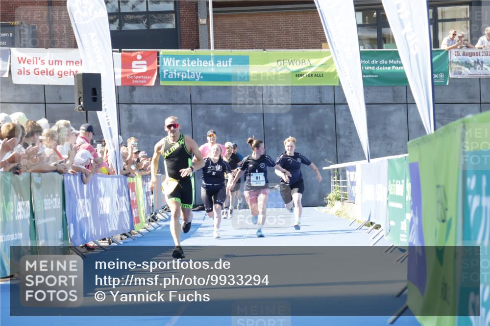 09.08.2026 - GEWOBA Citytriathlon Bremen Yannick Fuchs http://msf.ph/oto/9933294 09.08.2026 11:22:45 Ziel 81, 395, 493 meine-sportfotos.de