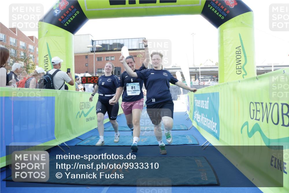 09.08.2026 - GEWOBA Citytriathlon Bremen Yannick Fuchs http://msf.ph/oto/9933310 09.08.2026 11:22:50 Ziel 81, 325, 328, 395, 493 meine-sportfotos.de