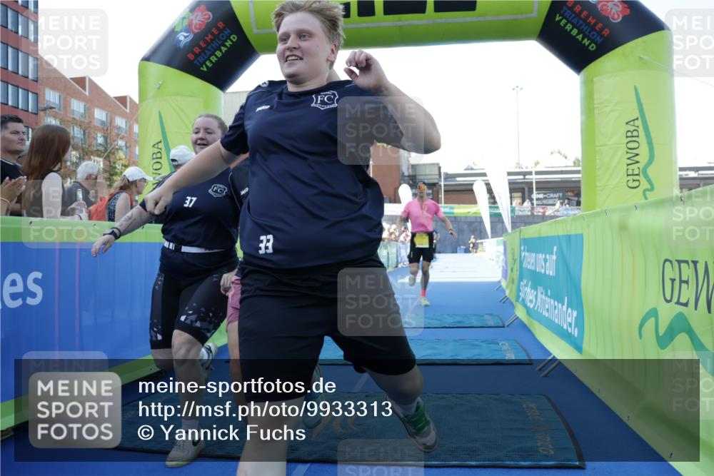 09.08.2026 - GEWOBA Citytriathlon Bremen Yannick Fuchs http://msf.ph/oto/9933313 09.08.2026 11:22:50 Ziel 81, 325, 328, 395, 493 meine-sportfotos.de