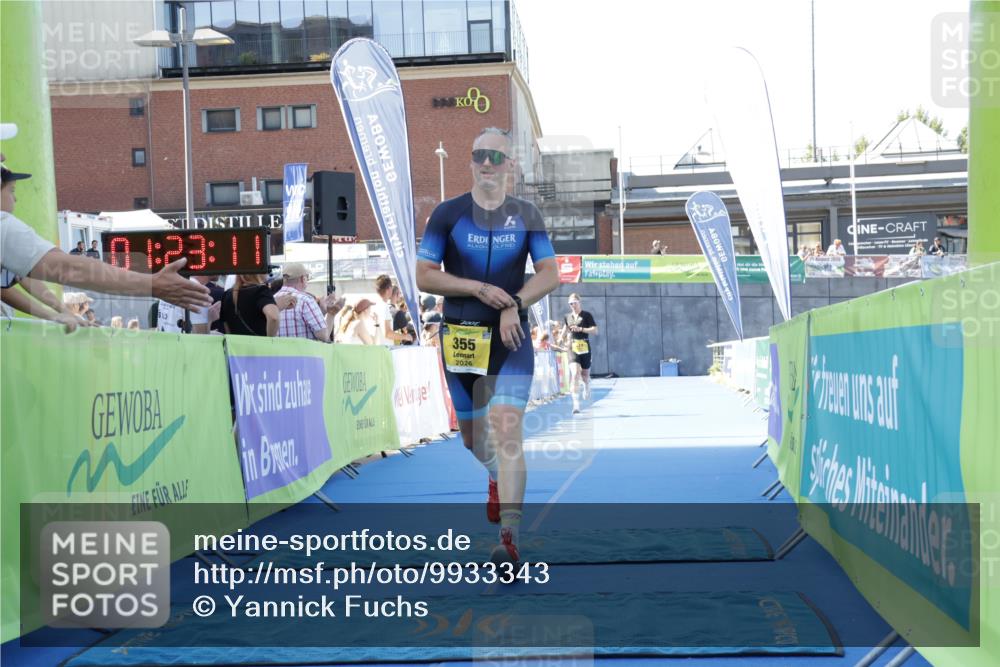 09.08.2026 - GEWOBA Citytriathlon Bremen Yannick Fuchs http://msf.ph/oto/9933343 09.08.2026 11:23:15 Ziel 355, 479 meine-sportfotos.de