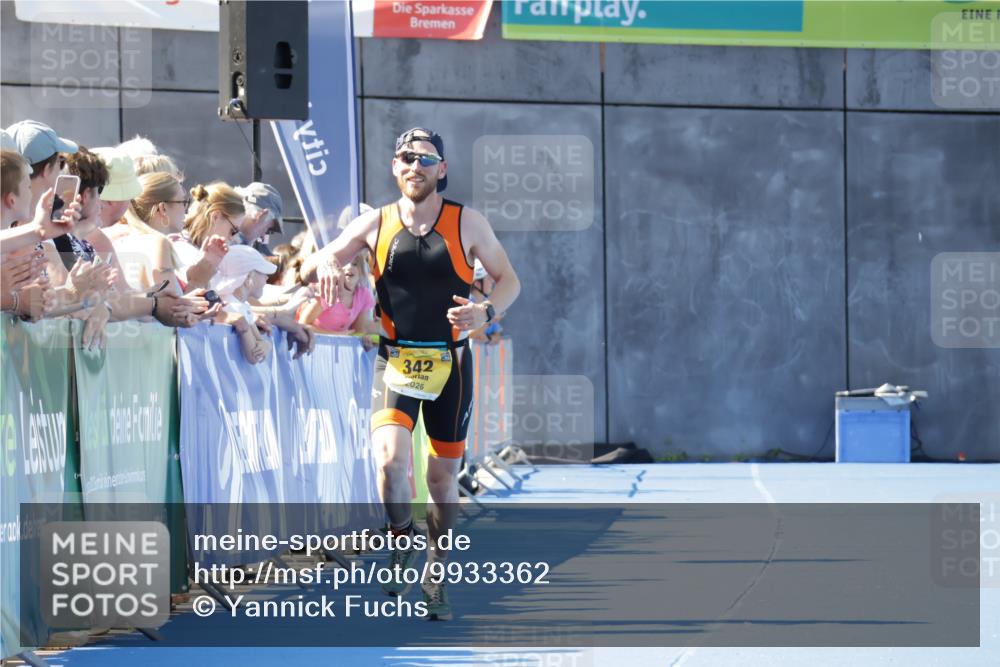 09.08.2026 - GEWOBA Citytriathlon Bremen Yannick Fuchs http://msf.ph/oto/9933362 09.08.2026 11:23:36 Ziel 39, 342, 368 meine-sportfotos.de
