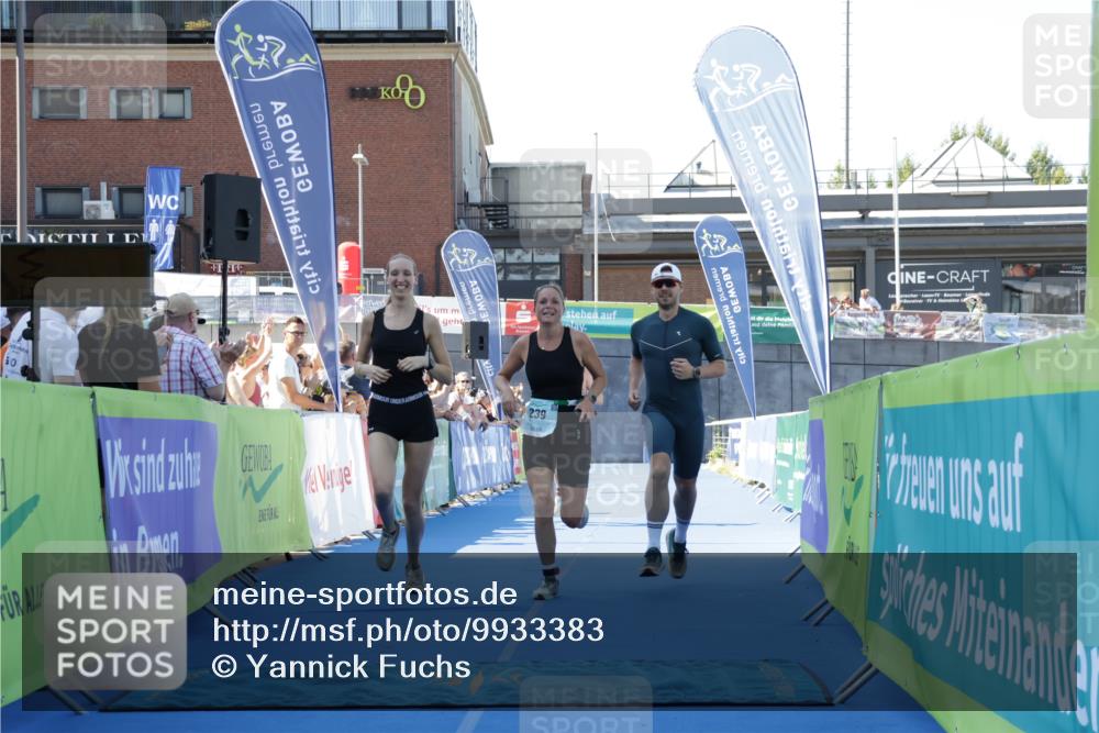 09.08.2026 - GEWOBA Citytriathlon Bremen Yannick Fuchs http://msf.ph/oto/9933383 09.08.2026 11:23:58 Ziel 239, 340 meine-sportfotos.de