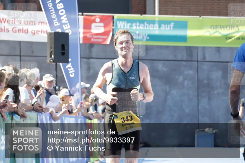09.08.2026 - GEWOBA Citytriathlon Bremen Yannick Fuchs http://msf.ph/oto/9933397 09.08.2026 11:24:11 Ziel 343 meine-sportfotos.de