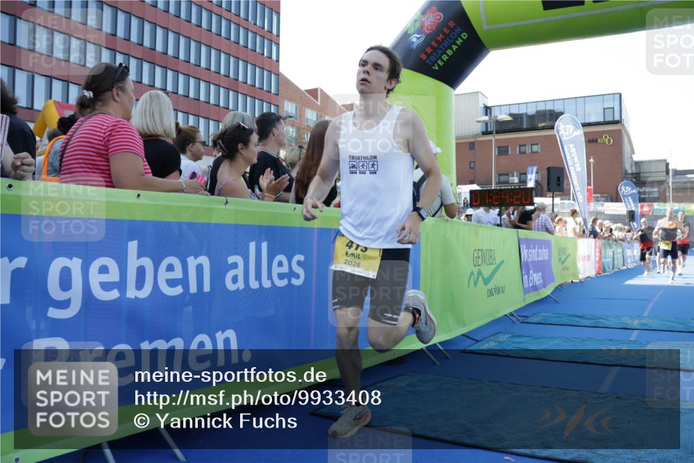 09.08.2026 - GEWOBA Citytriathlon Bremen Yannick Fuchs http://msf.ph/oto/9933408 09.08.2026 11:24:24 Ziel 241, 379, 413, 472 meine-sportfotos.de