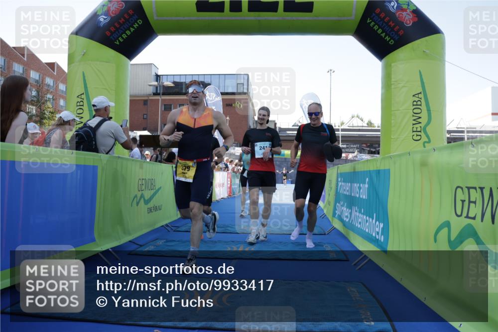 09.08.2026 - GEWOBA Citytriathlon Bremen Yannick Fuchs http://msf.ph/oto/9933417 09.08.2026 11:24:27 Ziel 241, 379, 413, 472 meine-sportfotos.de