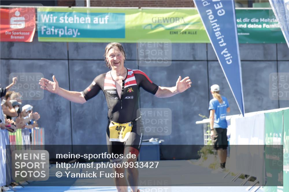 09.08.2026 - GEWOBA Citytriathlon Bremen Yannick Fuchs http://msf.ph/oto/9933427 09.08.2026 11:24:32 Ziel 407 meine-sportfotos.de