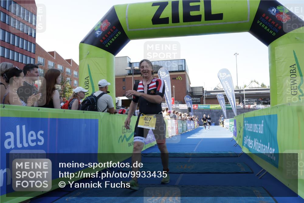 09.08.2026 - GEWOBA Citytriathlon Bremen Yannick Fuchs http://msf.ph/oto/9933435 09.08.2026 11:24:37 Ziel 129, 392, 407 meine-sportfotos.de