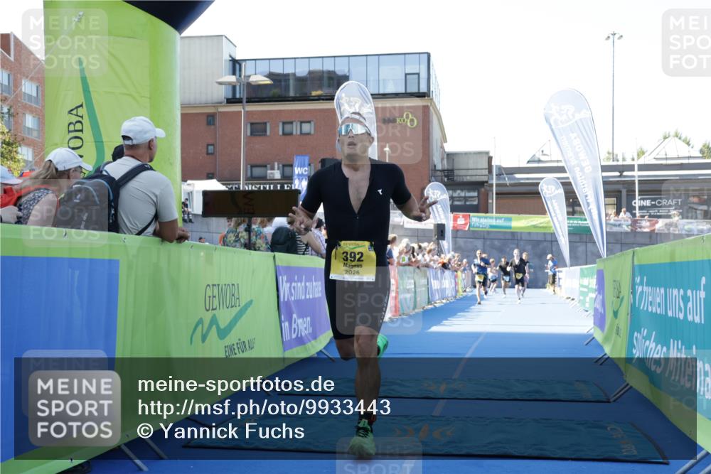 09.08.2026 - GEWOBA Citytriathlon Bremen Yannick Fuchs http://msf.ph/oto/9933443 09.08.2026 11:24:43 Ziel 43, 129, 383, 392, 398 meine-sportfotos.de