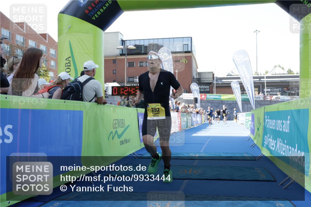 09.08.2026 - GEWOBA Citytriathlon Bremen Yannick Fuchs http://msf.ph/oto/9933444 09.08.2026 11:24:43 Ziel 43, 129, 383, 392, 398 meine-sportfotos.de