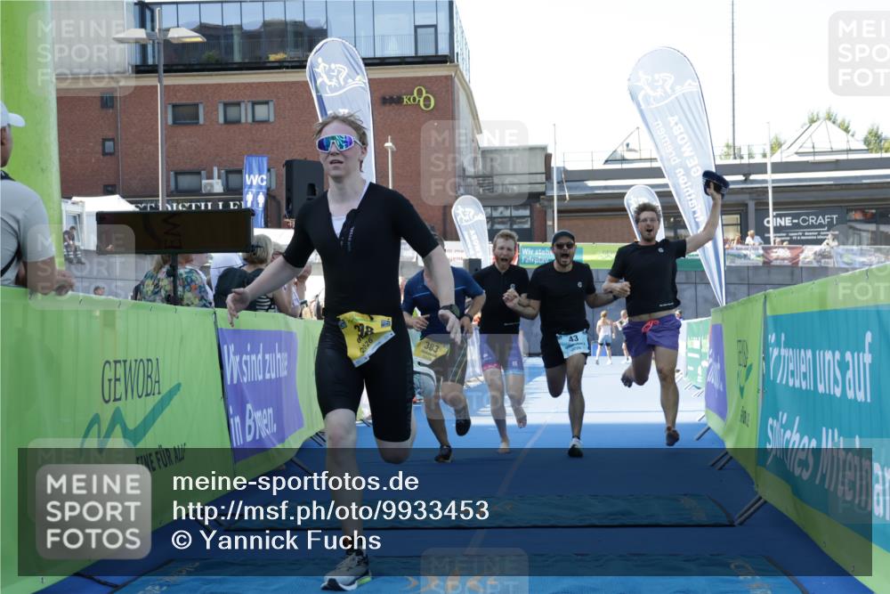 09.08.2026 - GEWOBA Citytriathlon Bremen Yannick Fuchs http://msf.ph/oto/9933453 09.08.2026 11:24:47 Ziel 43, 383, 398 meine-sportfotos.de