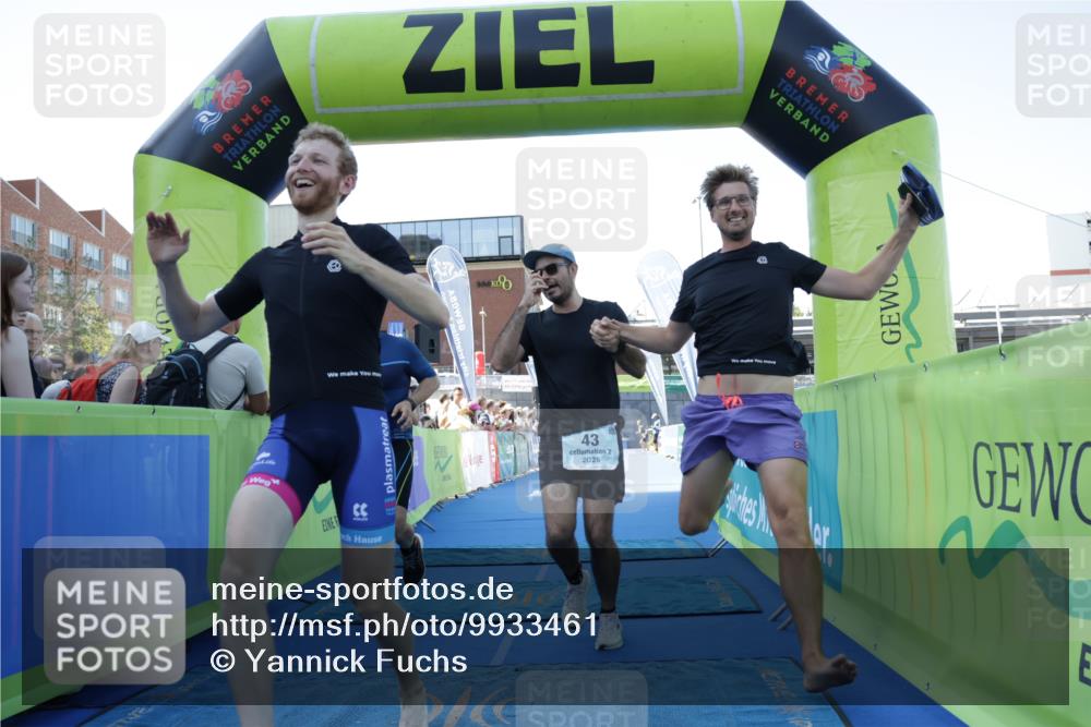 09.08.2026 - GEWOBA Citytriathlon Bremen Yannick Fuchs http://msf.ph/oto/9933461 09.08.2026 11:24:49 Ziel 43, 383, 398 meine-sportfotos.de
