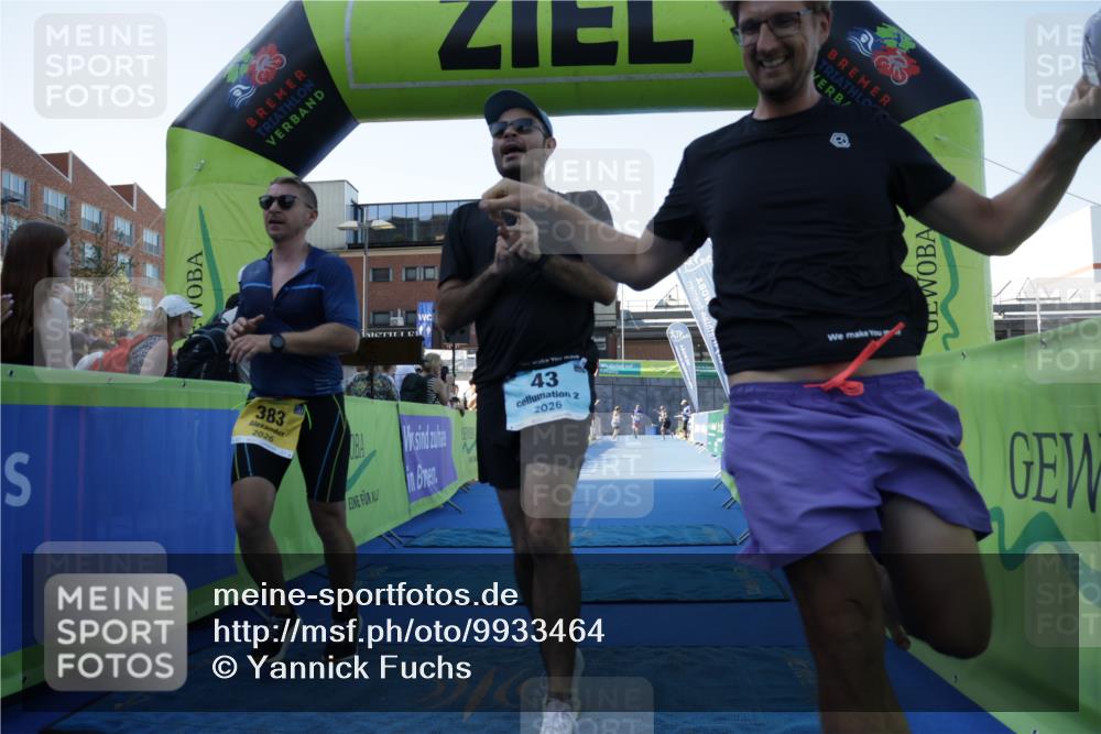 09.08.2026 - GEWOBA Citytriathlon Bremen Yannick Fuchs http://msf.ph/oto/9933464 09.08.2026 11:24:49 Ziel 43, 383, 398 meine-sportfotos.de