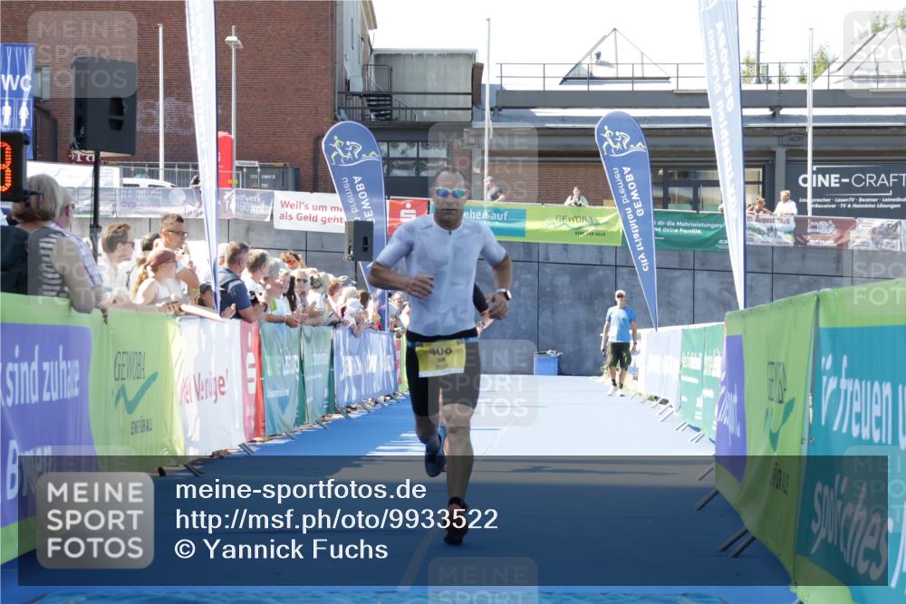 09.08.2026 - GEWOBA Citytriathlon Bremen Yannick Fuchs http://msf.ph/oto/9933522 09.08.2026 11:25:57 Ziel 408, 502 meine-sportfotos.de